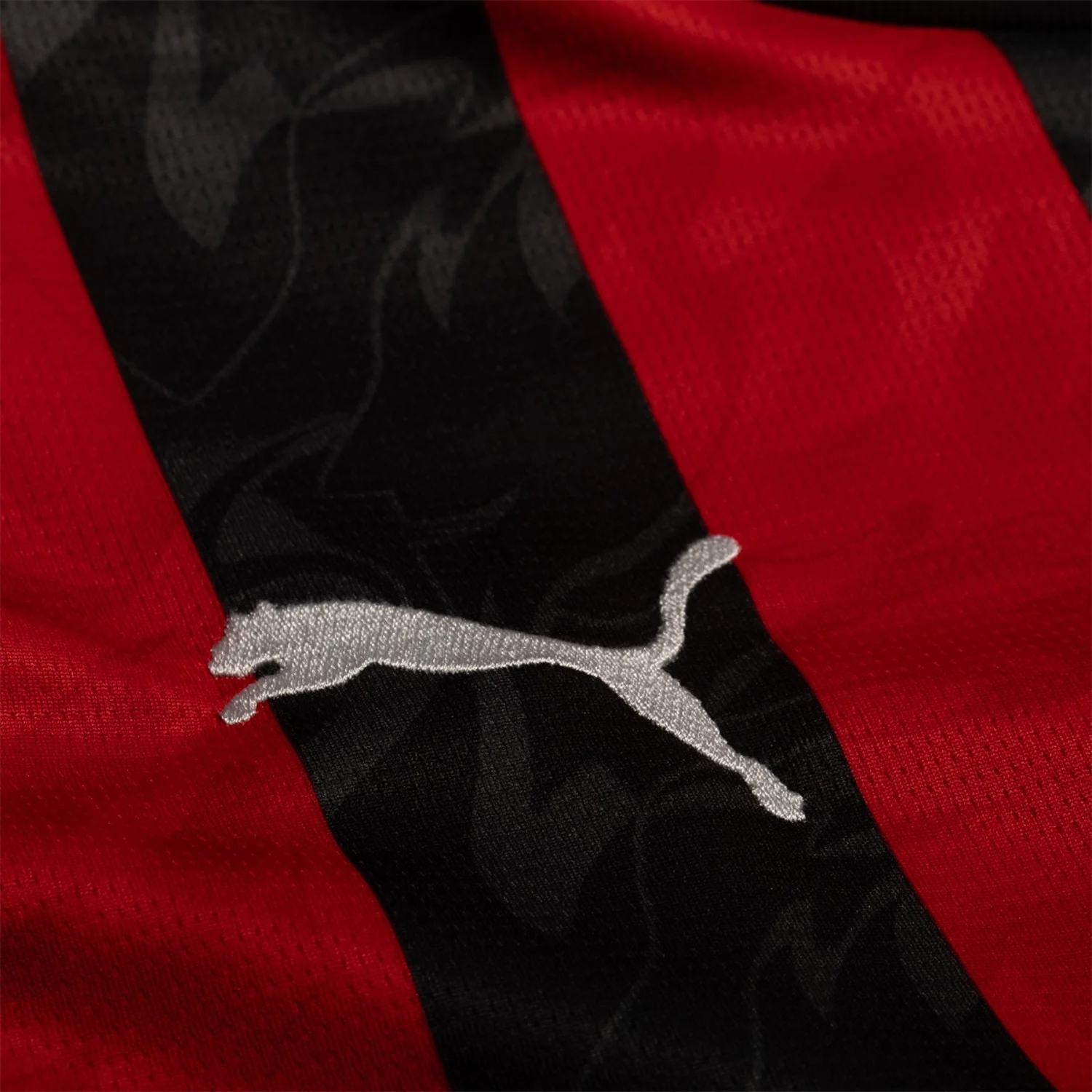 stroje piłkarskie AC Milan 2025/2026,gdzie kupić dresy piłkarskie AC Milan Długi rękaw Główna do zaprojektowania,Tanie Koszulki Piłkarskie AC Milan Długi rękaw Główna 2025-2026 Stroje Piłkarskie,AC Milan kostiumy sportowe