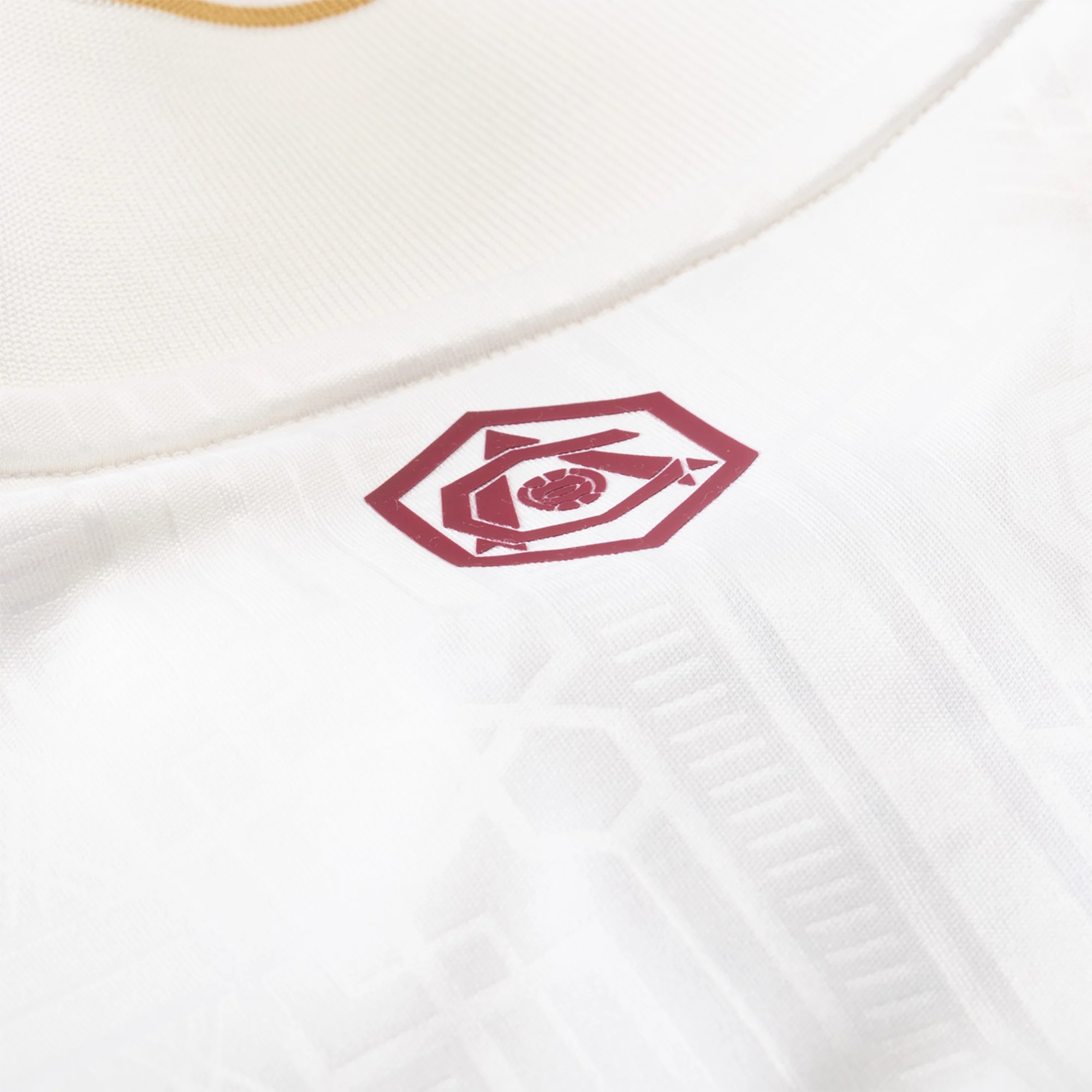 bluza piłkarska Arsenal 2025/26,fajne koszulki futbolowe GYOKERES #14 Arsenal Trzeci internetowe sklepy,Tanie Koszulki Piłkarskie Arsenal GYOKERES #14 Trzeci 2025-2026 Stroje Piłkarskie,Arsenal dres piłkarski