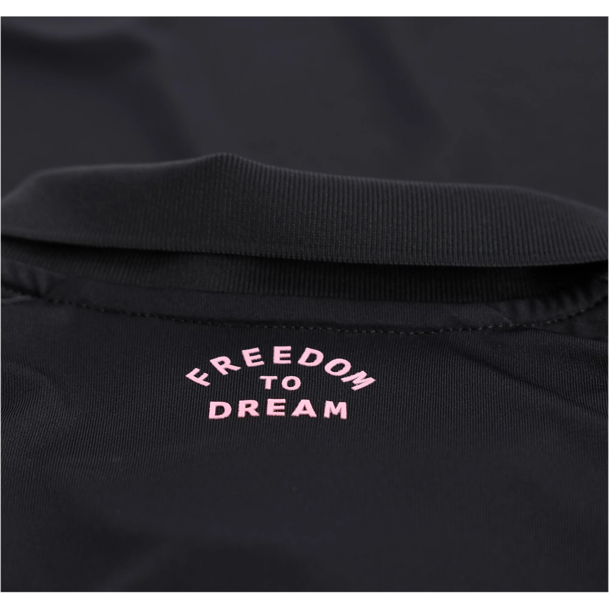 strój piłkarski Inter Miami CF 2025-2026,hurtownia ciuchy sportowe Inter Miami CF Precz reprezentacji,Tanie Koszulki Piłkarskie Inter Miami CF Precz 2026 Stroje Piłkarskie,Inter Miami CF bluzy