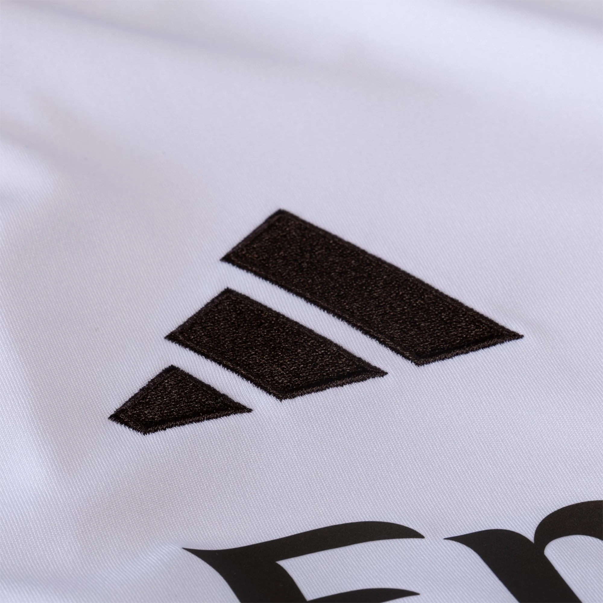 strój piłkarski Real Madryt 2025 2026,hurtownie koszulki sportowe FMENDY #23 Real Madryt Główna internetowe sklepy,Tanie Koszulki Piłkarskie Real Madryt FMENDY #23 Główna 2025-2026 Stroje Piłkarskie,Real Madryt ciuchy sportowe